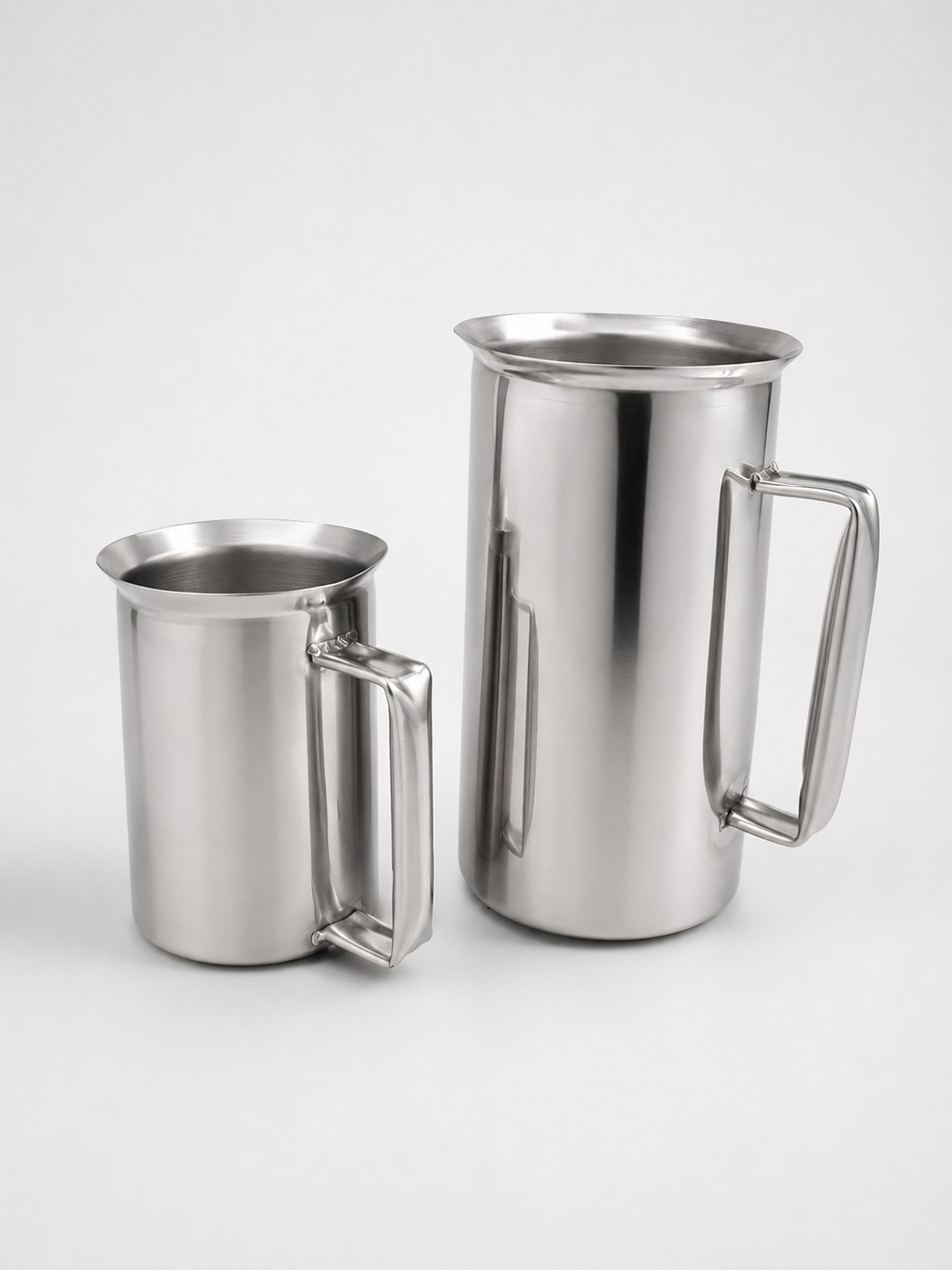 Medidores em Inox – Litro e 1/2 Litro